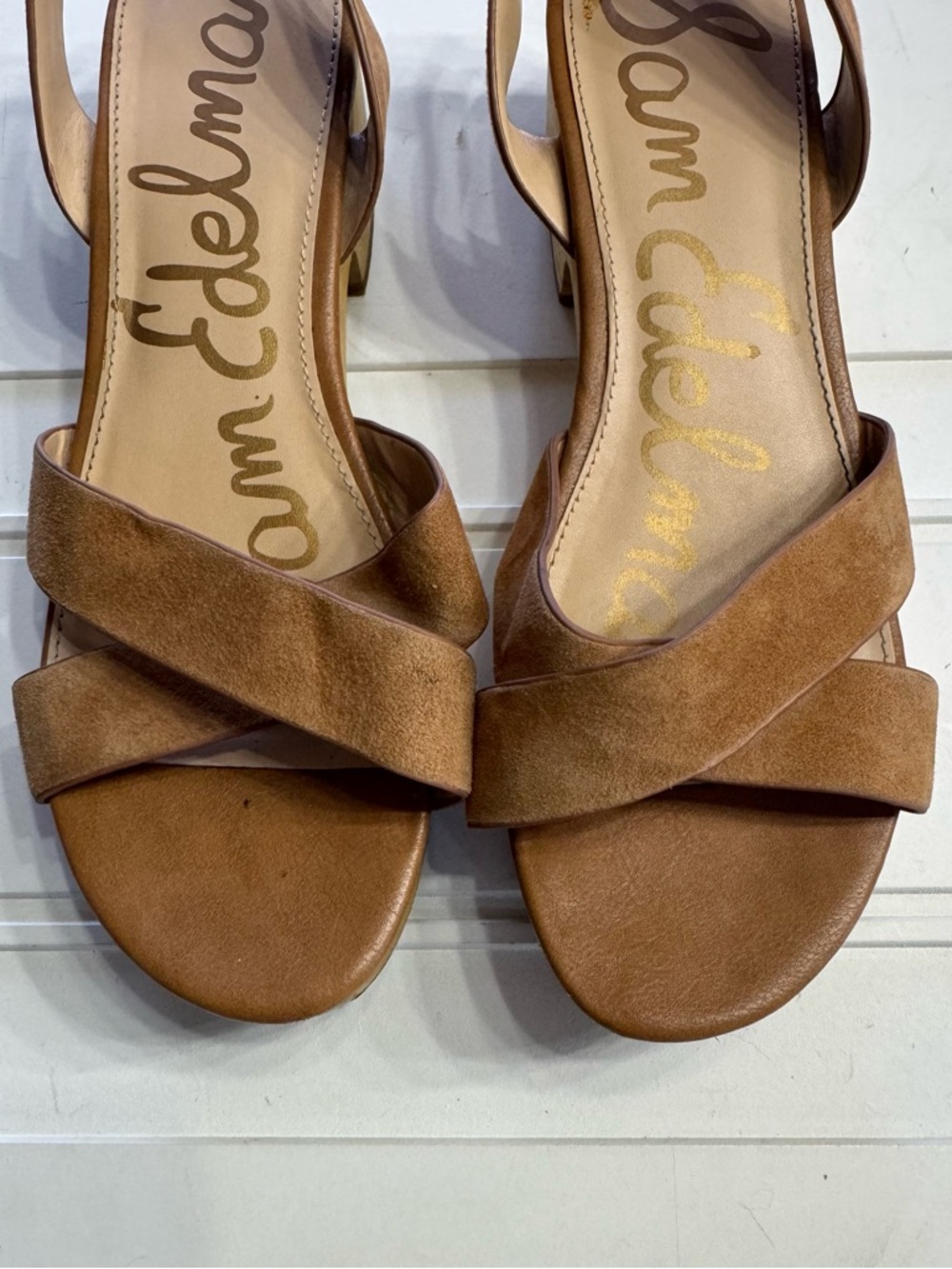 Sam Edelman Women’s Sz 8 Tan Yancy Wood Block Sandals (Scuffed Toes, See Photos) - Picture 5 of 8